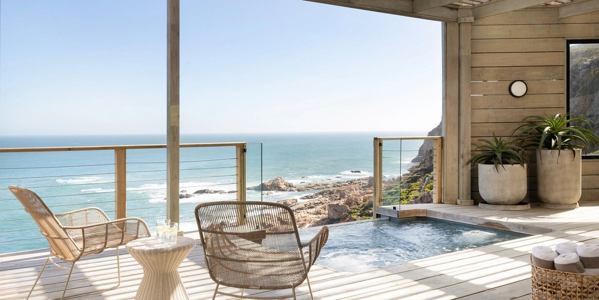 rs=w_1209,h_605,cg_true-3