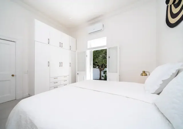 0c238091-8e1b-4df9-91bb-3f4f2d137db2