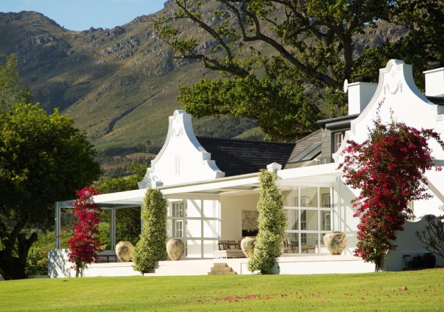 Homestead at Oldenburg Vineyards_front facade