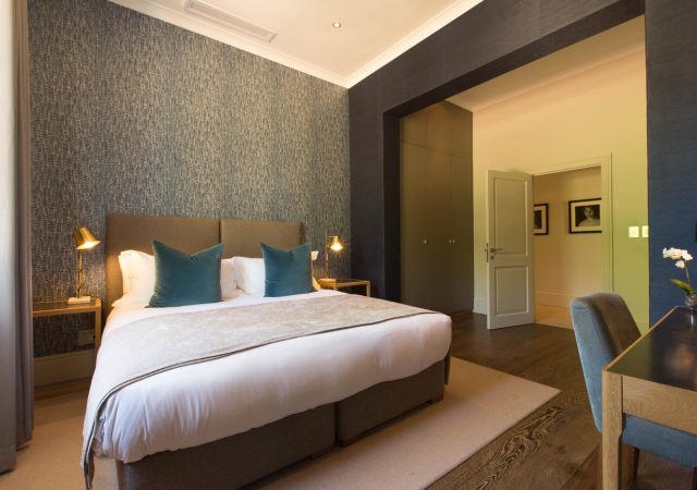 Homestead at Oldenburg Vineyards_room 3 a