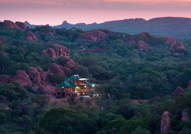 Khayelitshe-House---Surrounds