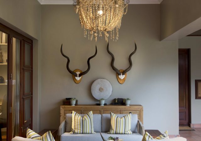Kwandwe Private Game Reserve - Melton Manor 05