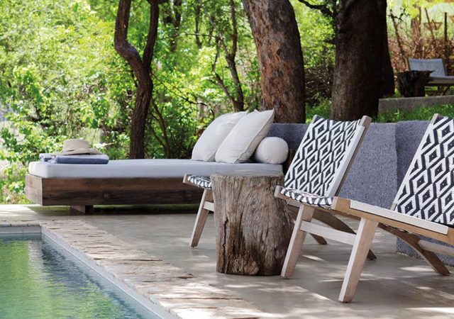 MatetsiVictoriaFalls_riverhouse7