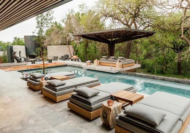 Swimming Pool Deck (40)