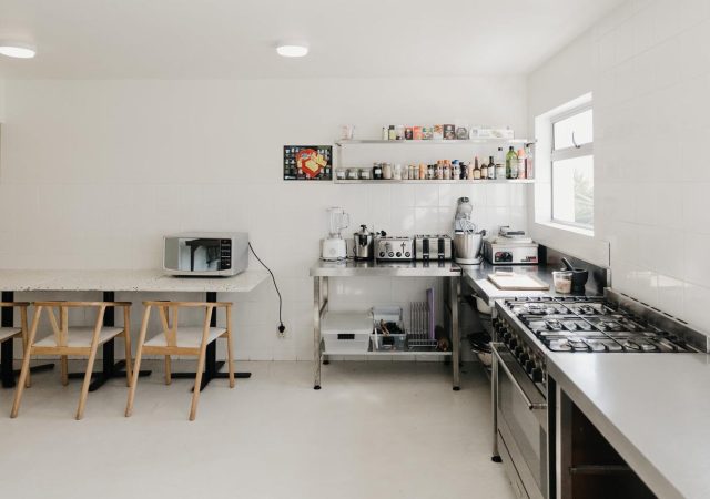 The-Aven-Villa-Cape-Town-Kitchen-3