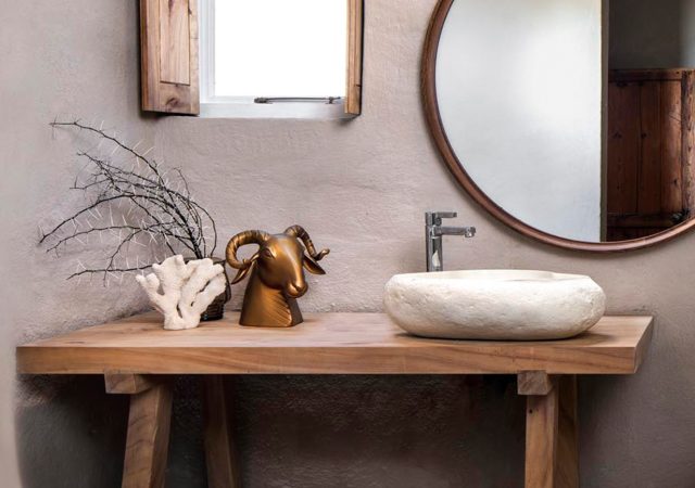 ZA_Buffelsdrift_Int1_008_001_al_HR