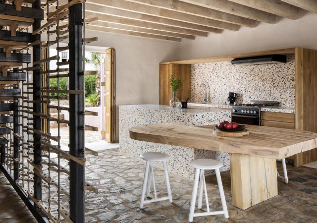 ZA_Buffelsdrift_Int3_001_005_al_HR