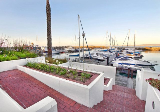 a8d61e75-b386-49c8-ac19-81fb49f1c9af