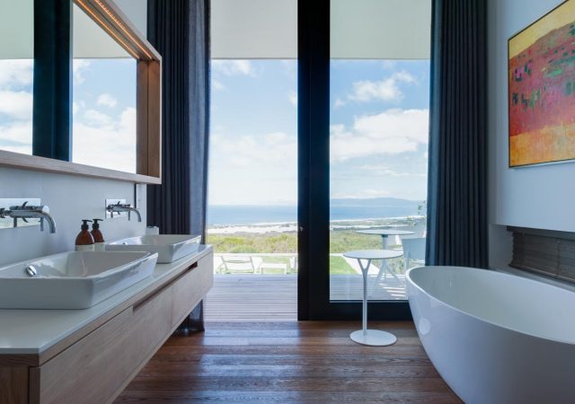 grootbos villa 2 - main bathroom #4